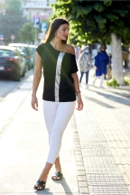 Μαύρη Κοντομάνικη Μπλούζα Chiccy