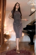 Γυναικείο κοντομάνικο midi φόρεμα γκρι με μωβ glitter