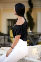 Μαύρη Κοντομάνικη Μπλούζα Chiccy