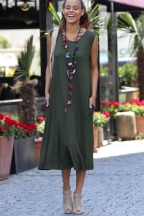 Μακρύ βαμβακερό φόρεμα με τσέπες σε χακί πράσινο